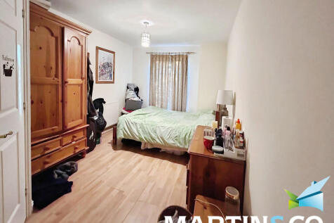 cf0e7e5a-IMG-2025...