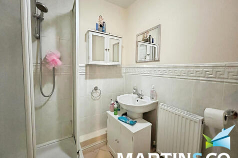 10335937-IMG-2025...