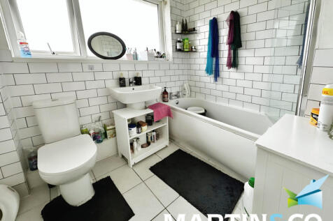 1b414fbf-IMG-2024...