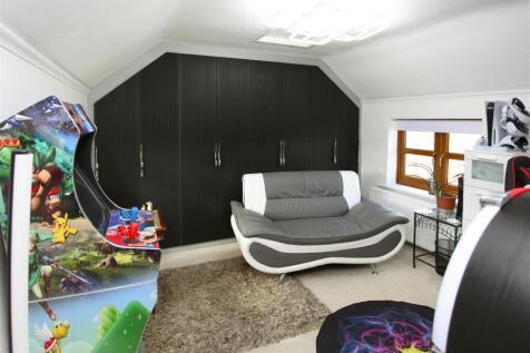 Bedroom two.JPG