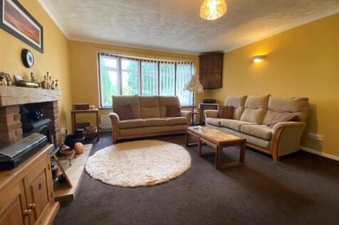 Lounge 4.jpg