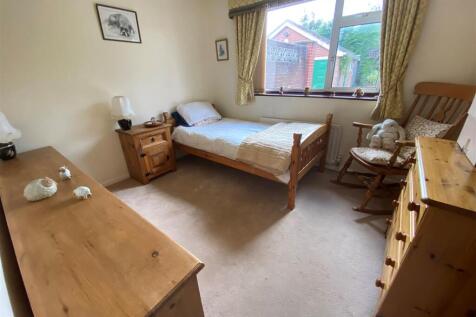 Bedroom 2.3.jpg