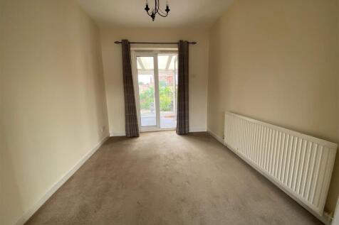 Dining Room 1.jpg