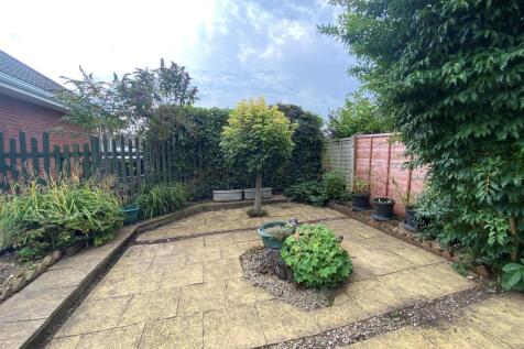 Garden 2.jpg