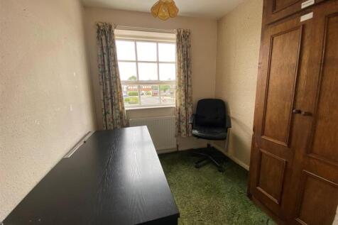 Bedroom 2.jpg