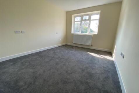 Bedroom 1.1.jpg
