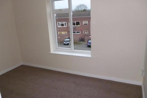 back bedroom.JPG