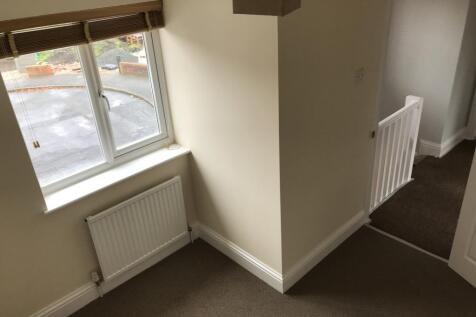 Small front bedroom