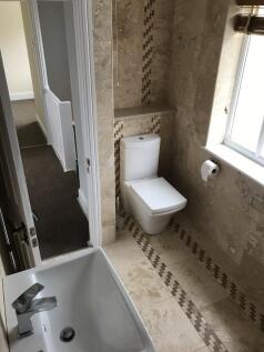Main bathroom