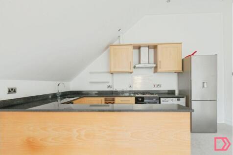 Deep cleaned kitchen 