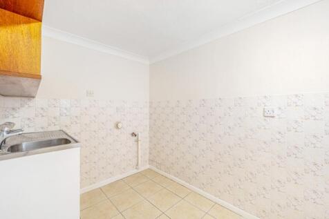 2 Southgate, Pinchbeck-22