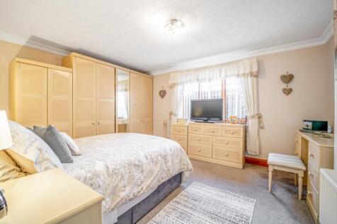 43 Station Road, Surfleet-21