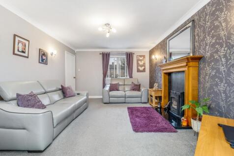 6 Ambleside Drive (Spalding)-12