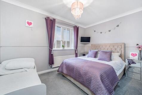 6 Ambleside Drive (Spalding)-30