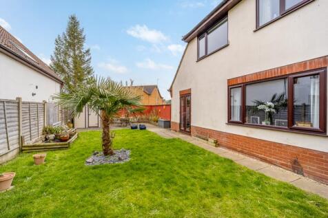 16 Baxter Gardens (Spalding)-11