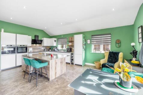 16 Highstock Lane (Gedney Hill)-18