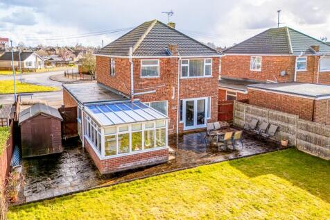 69 Cathedral Drive (Spalding)-2