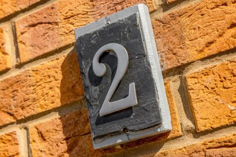 2 St Marys Gardens (Cowbit)-10