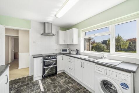 19 Reynolds Gardens (Moulton)-25