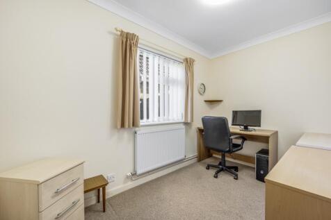 19 Reynolds Gardens (Moulton)-18