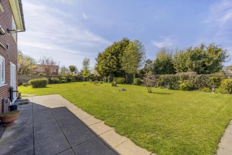 16 Meridian Walk (Holbeach)-9