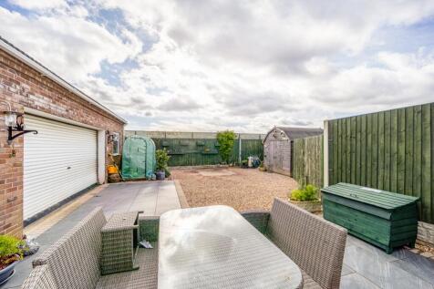 11 Seas End Road (Moulton Seas End)-10