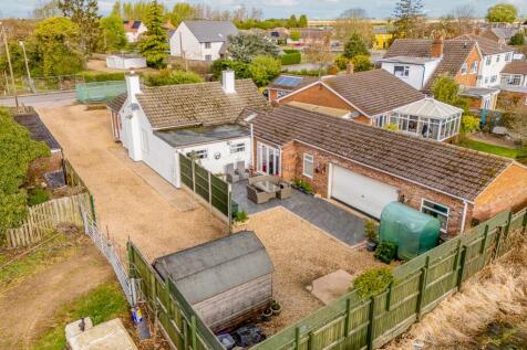 11 Seas End Road (Moulton Seas End)-2