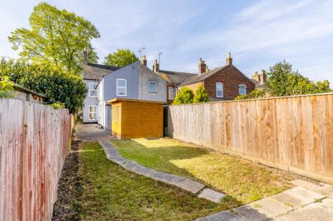 12 Spalding Road (Holbeach)-13