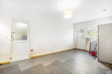 98 Station Road (Surfleet)-15