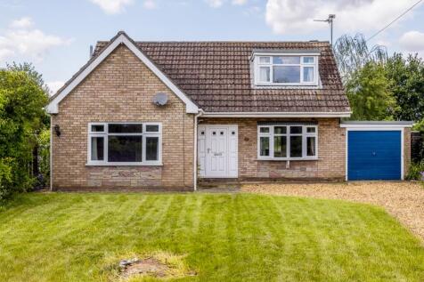 26 Reynolds Gardens (Moulton)-8