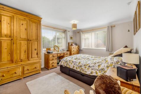 13 Viceroy Drive (Pinchbeck)-32