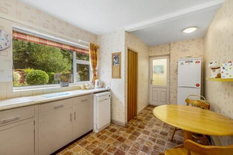 11 Balmoral Avenue (Spalding)-19