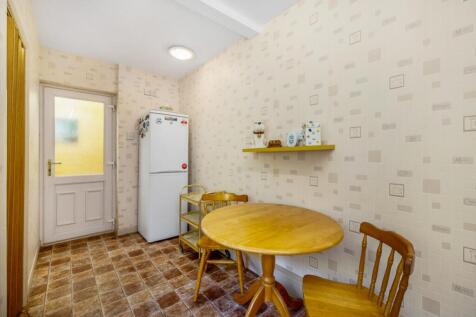 11 Balmoral Avenue (Spalding)-20
