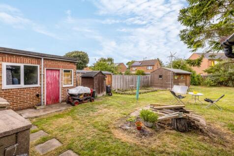 8 Rural Avenue (West Pinchbeck)-8