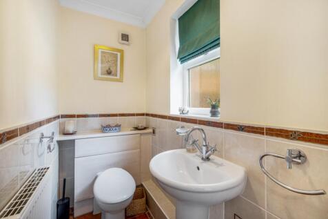 2 Sandstone Gardens (Spalding)-14