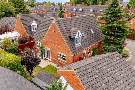 2 Sandstone Gardens (Spalding)-4