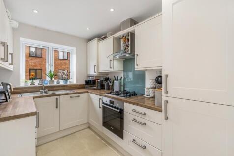 10 Balderson Court (Weston)-14