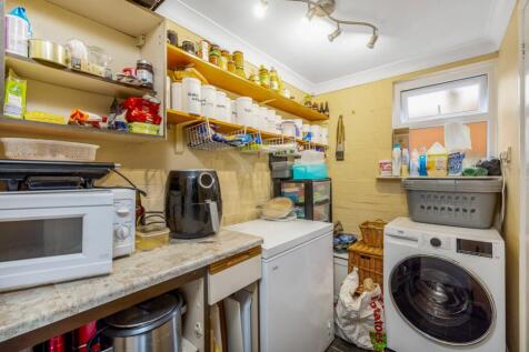 28 Albert Street (Spalding)-18