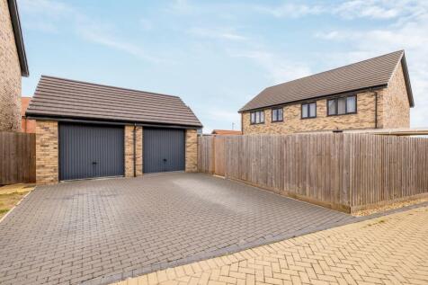6 Balderson Court (Weston)-8