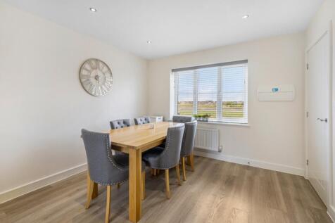 6 Sparrow Drive (Holbeach)-21
