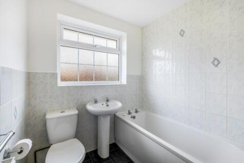38 Cathedral Drive (Spalding)-17