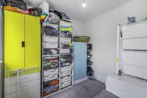 25 Dean Close (Weston)-20