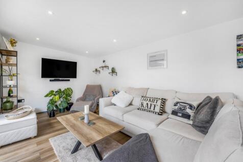 17 Grange Drive (Spalding)-14