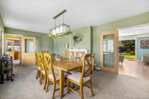 17 Grange Drive (Spalding)-30