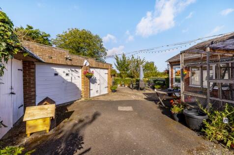Windy Willows (Tydd St Giles)-14