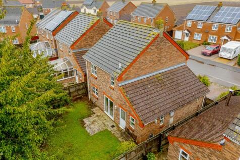 7 Strawberry Fields Drive (Holbeach St. Marks)-2