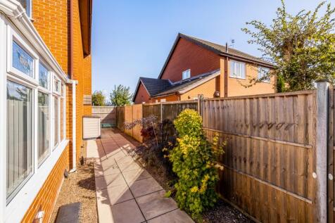 15 Welby Gardens (Holbeach)-9