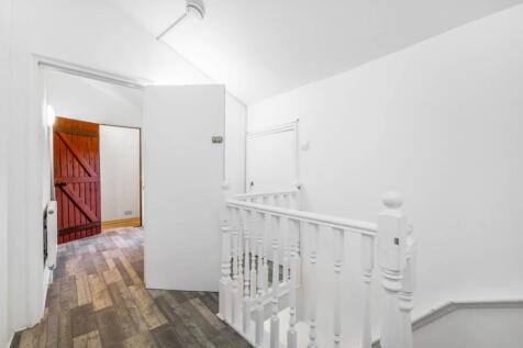 85 High Street (Holbeach)-26