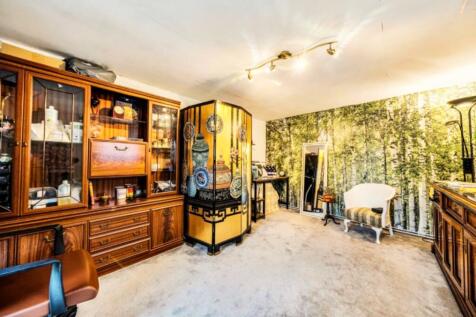 1364340-3-68e67e0c9a2f3