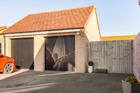 72 Pheasant Street (Holbeach)-11